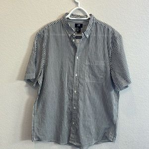 H&M Short Sleeve Button Down Shirt